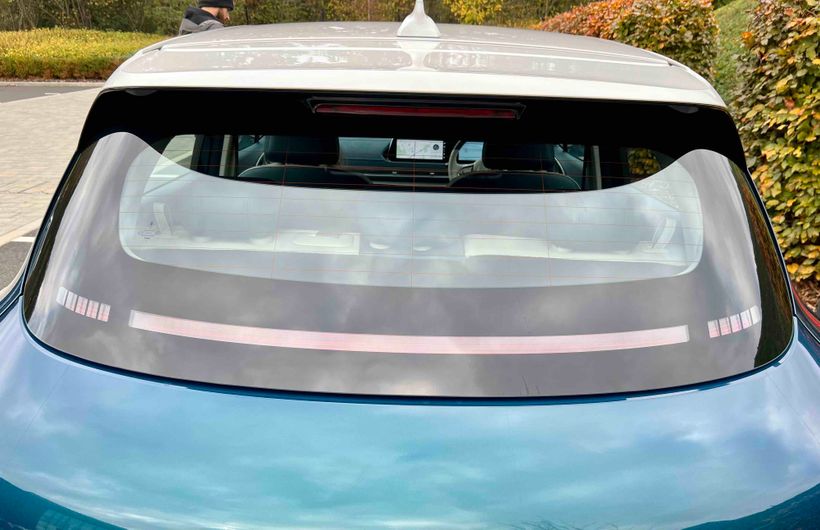 Ora Funky Cat rear windscreen and lights